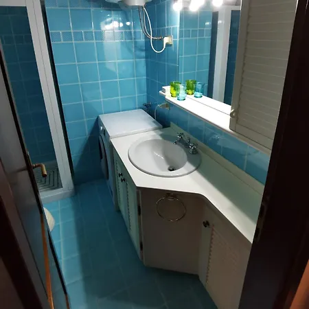 Cozy With Wonderful View In Apartment Puntaldia