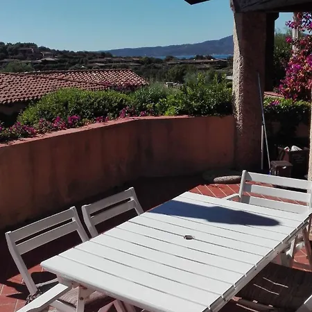 Apartment Cozy With Wonderful View In